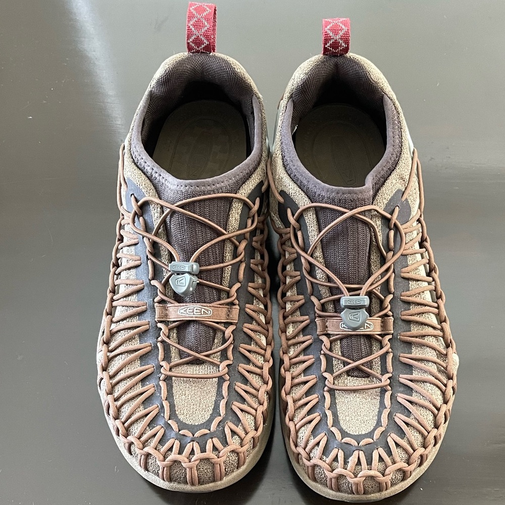 Keen Men’s Uneek SNK Size 10